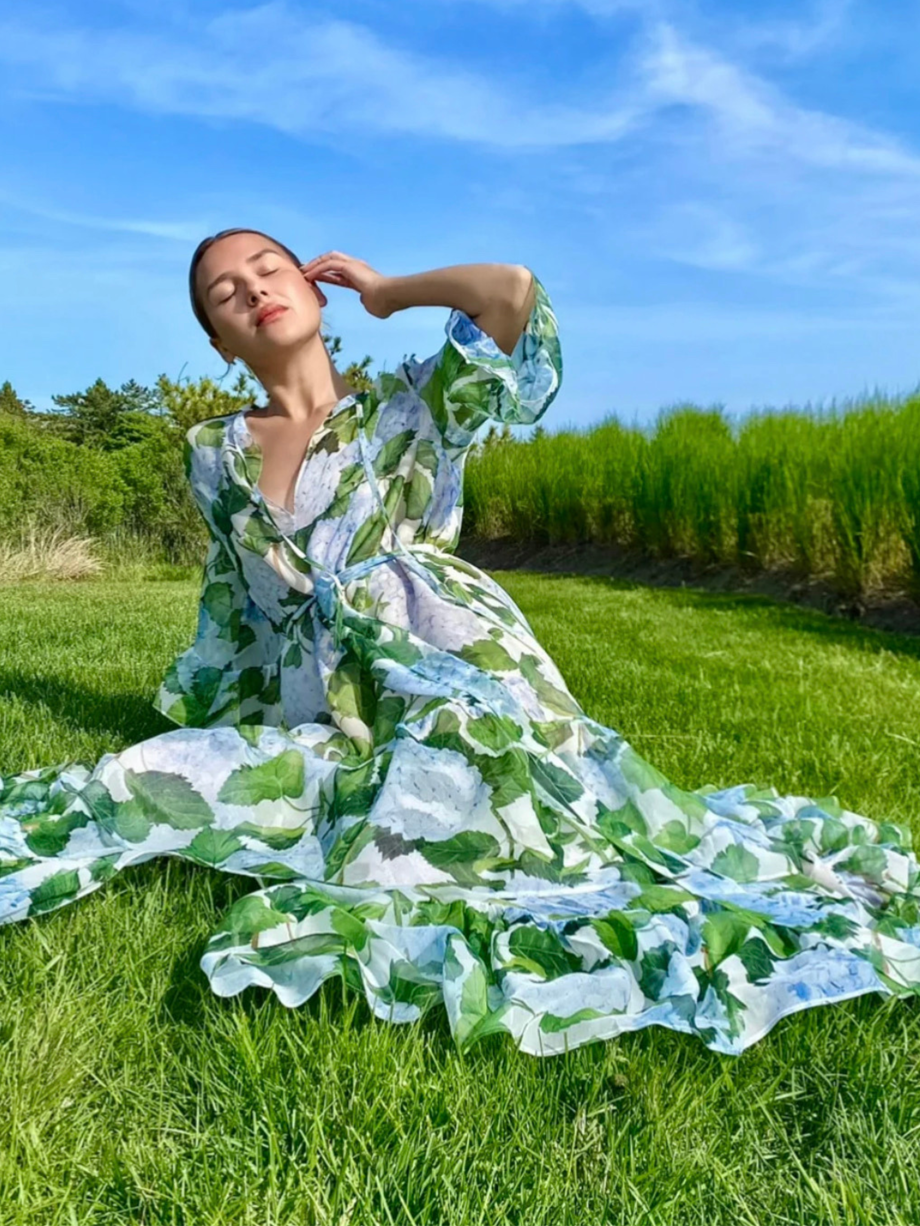 Praire Floral Silk Chiffon Maxi Dress in Green and White Praire Floral Silk Chiffon Maxi Dress in Green and White